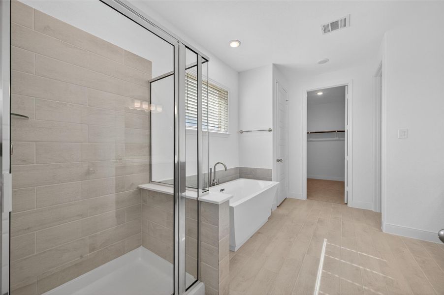 Furnished interior view inside a new home in Lago Mar, La Marque (Image 14).