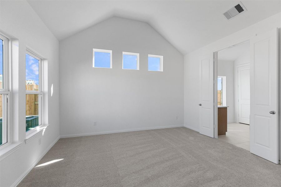Spacious, unfurnished interior of a new home in Wildrye, Waller (Image 35).