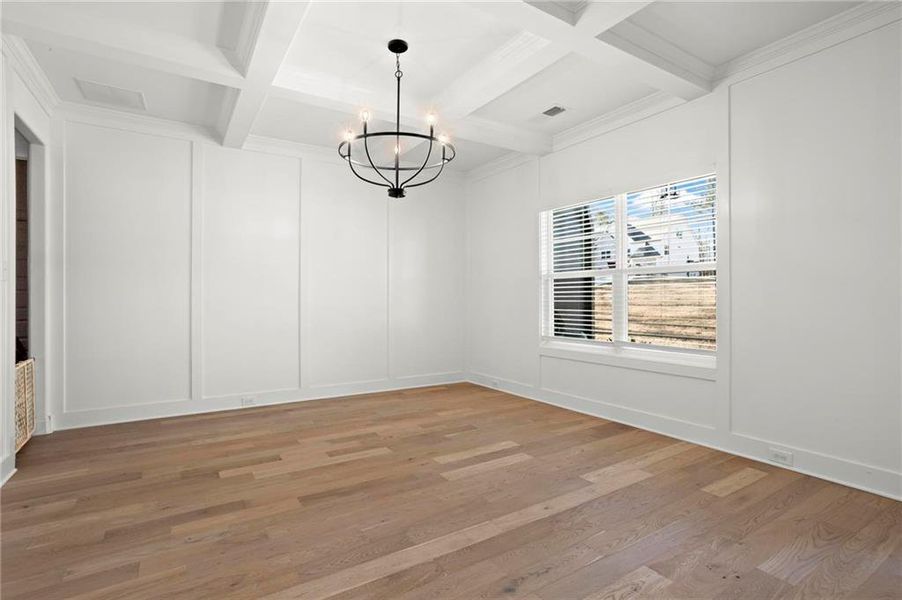 Spacious, unfurnished interior of a new home in Dorsett Bridge, Douglasville (Image 18).