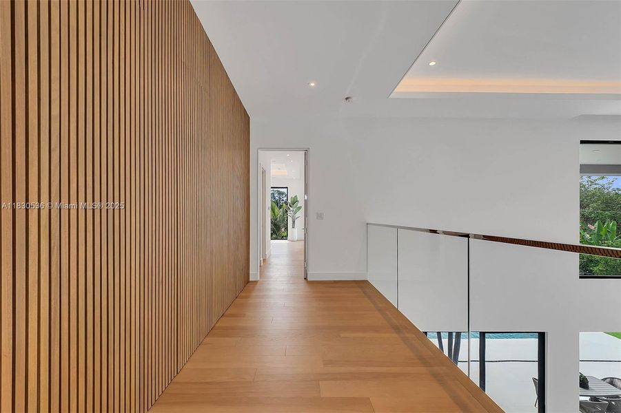 Spacious, unfurnished interior of a new home in , Pinecrest (Image 24).