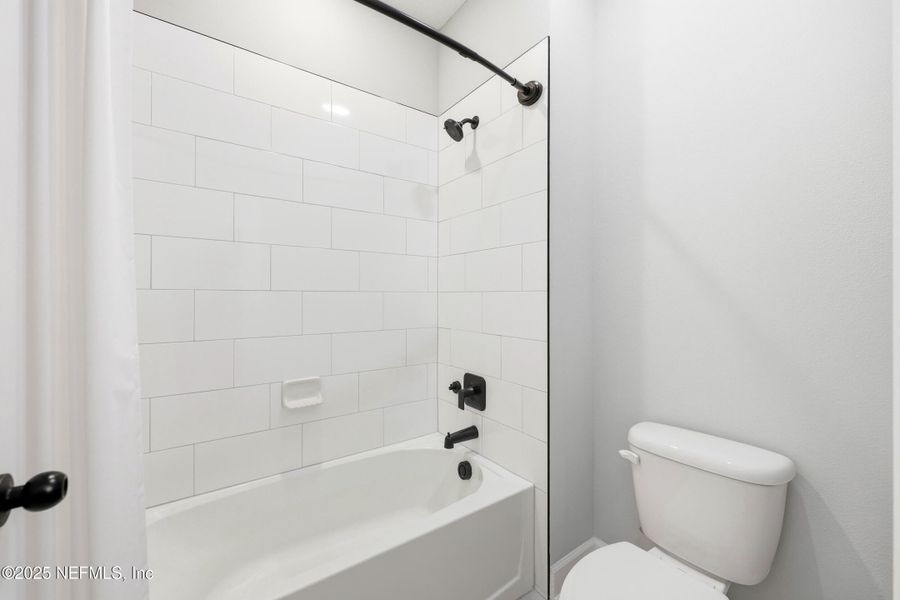 Furnished interior view inside a new home in , Ponte Vedra (Image 29).