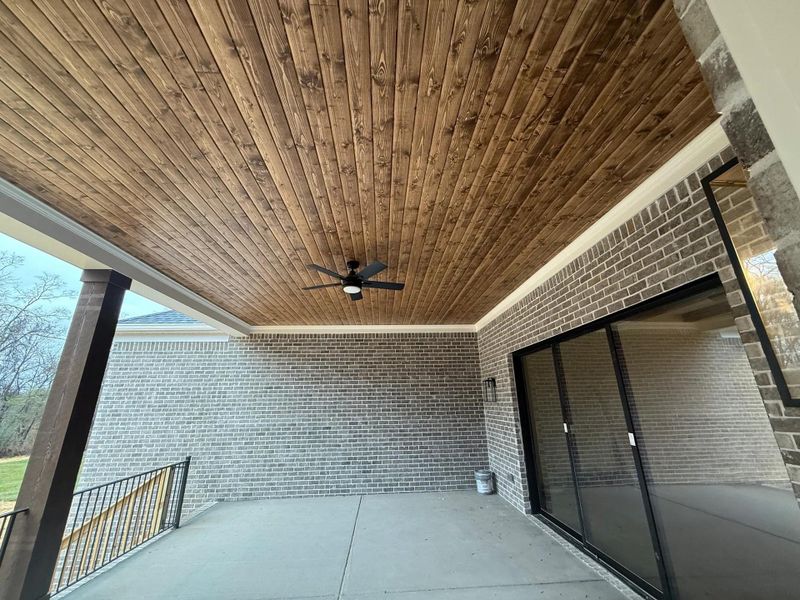 The Dresden D Outdoor Living Area