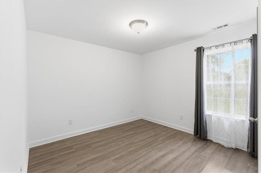 Spacious, unfurnished interior of a new home in , Rome (Image 27).