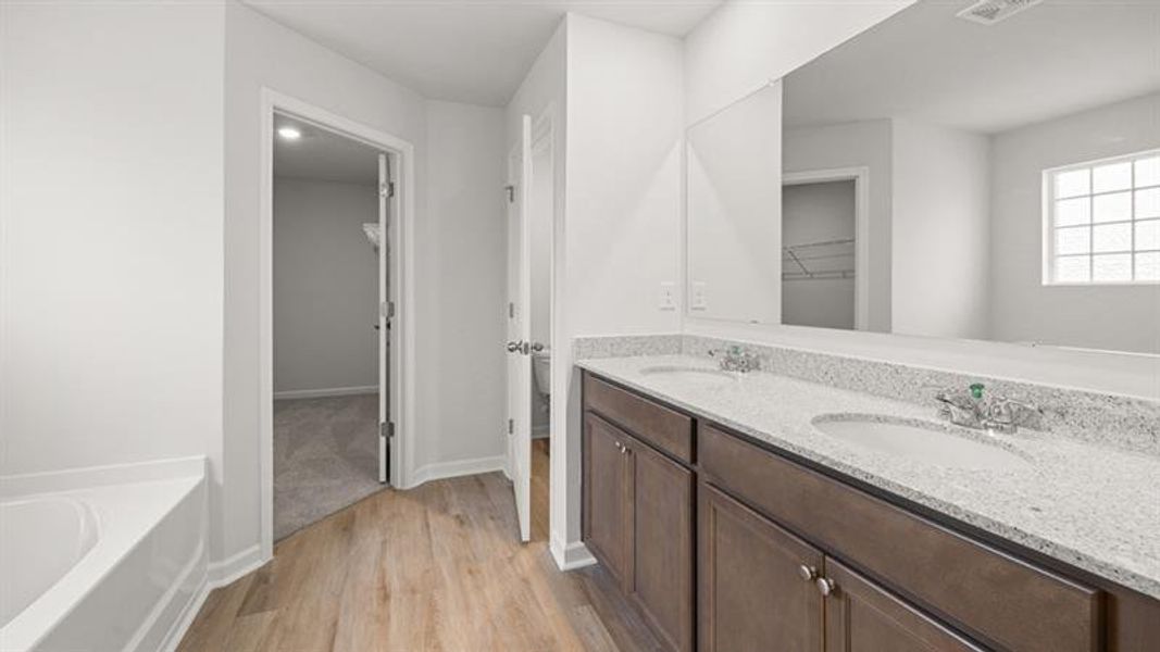 Furnished interior view inside a new home in , Dallas (Image 12).