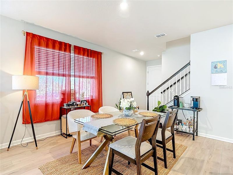 Furnished interior view inside a new home in , Lutz (Image 17).