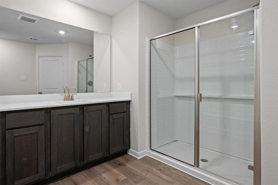 Furnished interior view inside a new home in Patriot Estates, Venus (Image 8).