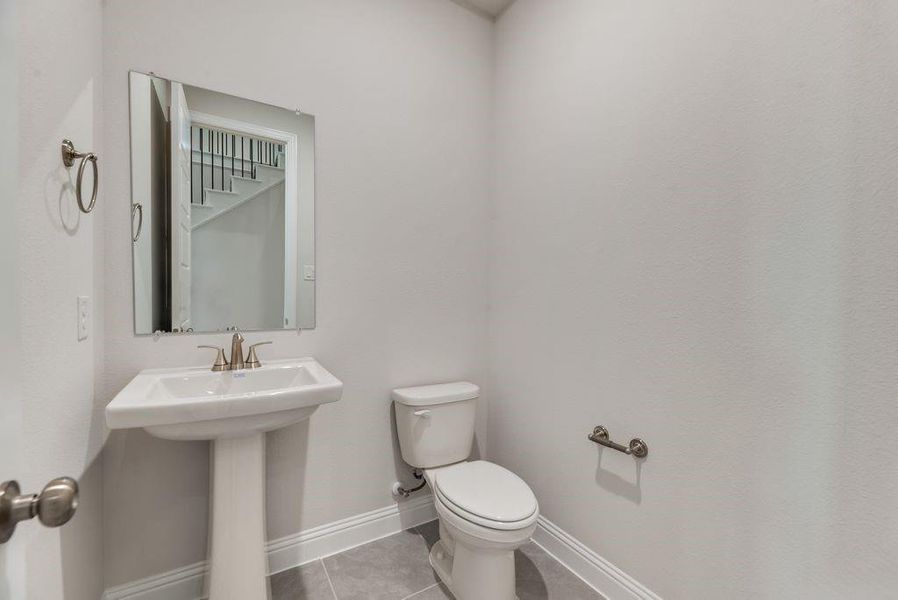 Furnished interior view inside a new home in Sutton Fields, Celina (Image 12).