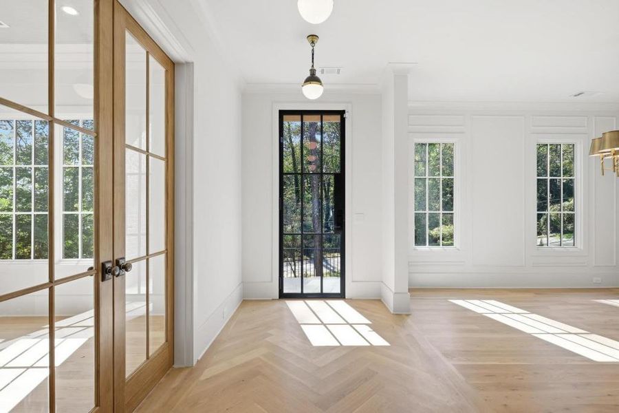 Spacious, unfurnished interior of a new home in , Atlanta (Image 31). Spacious, unfurnished interior of a new home in , Atlanta (Image 31).