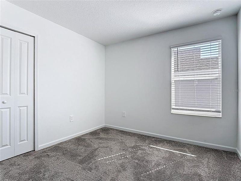 Spacious, unfurnished interior of a new home in Lawson Dunes, Haines City (Image 16).