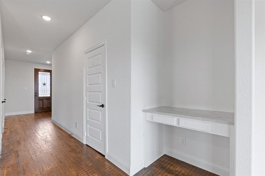 Spacious, unfurnished interior of a new home in , Venus (Image 28).