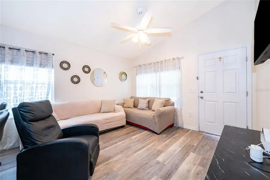 Furnished interior view inside a new home in , Tavares (Image 9).