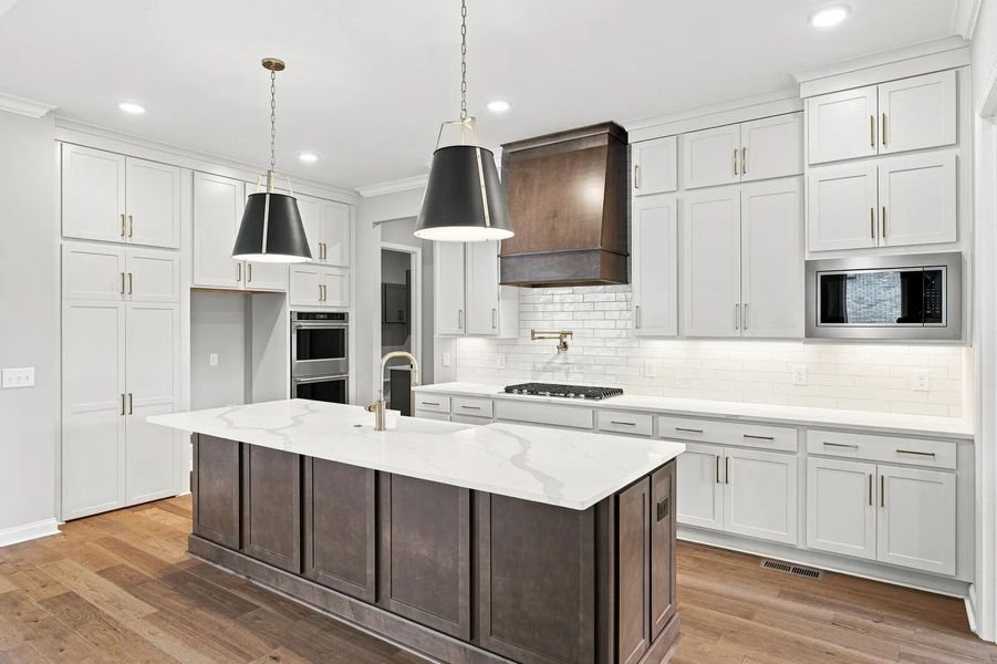 Monroe B Kitchen Monroe B Kitchen