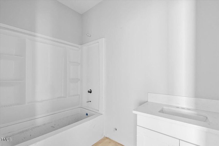 12-Lan 1235 St Regis-12