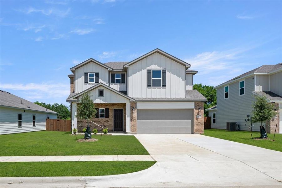 1605 Annabelle- Front-1