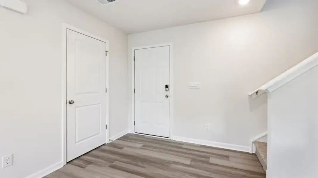 Spacious, unfurnished interior of a new home in Cedar Gap, Fountain Inn (Image 14). Spacious, unfurnished interior of a new home in Cedar Gap, Fountain Inn (Image 14).