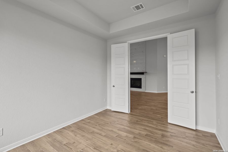 Spacious, unfurnished interior of a new home in Homestead, Schertz (Image 19).