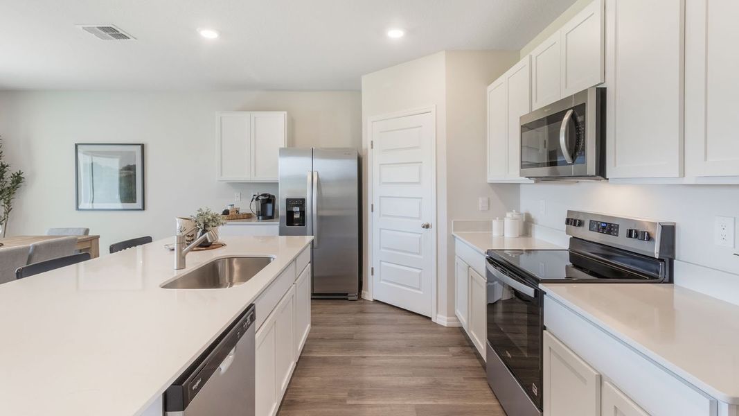 Furnished interior in a model home at Fox Branch in Lakeland (Image 24).