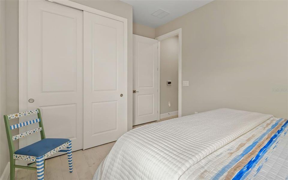 Image 36 of a home in .