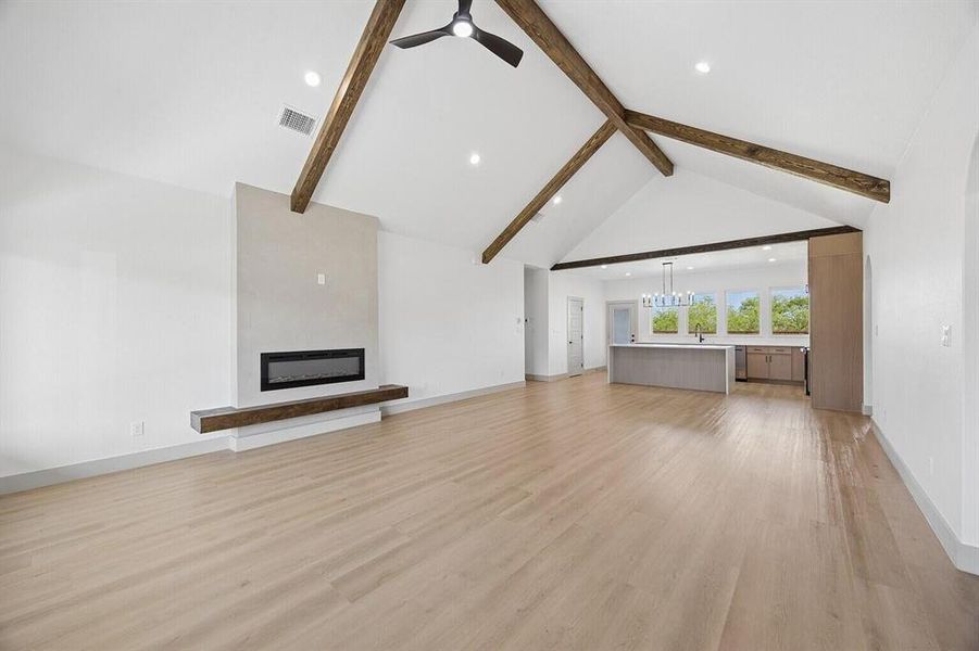 Spacious, unfurnished interior of a new home in , Sherman (Image 21). Spacious, unfurnished interior of a new home in , Sherman (Image 21).