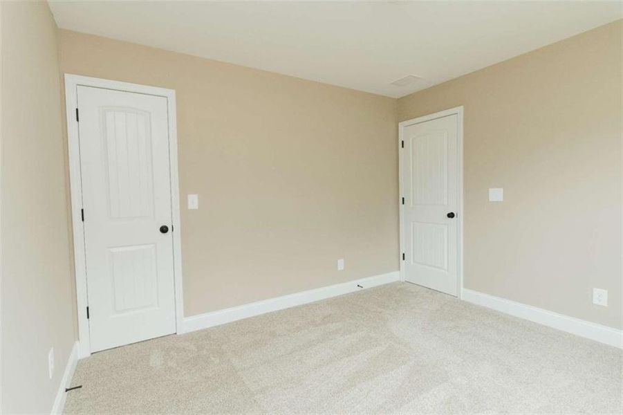 Spacious, unfurnished interior of a new home in , Douglasville (Image 69). Spacious, unfurnished interior of a new home in , Douglasville (Image 69).