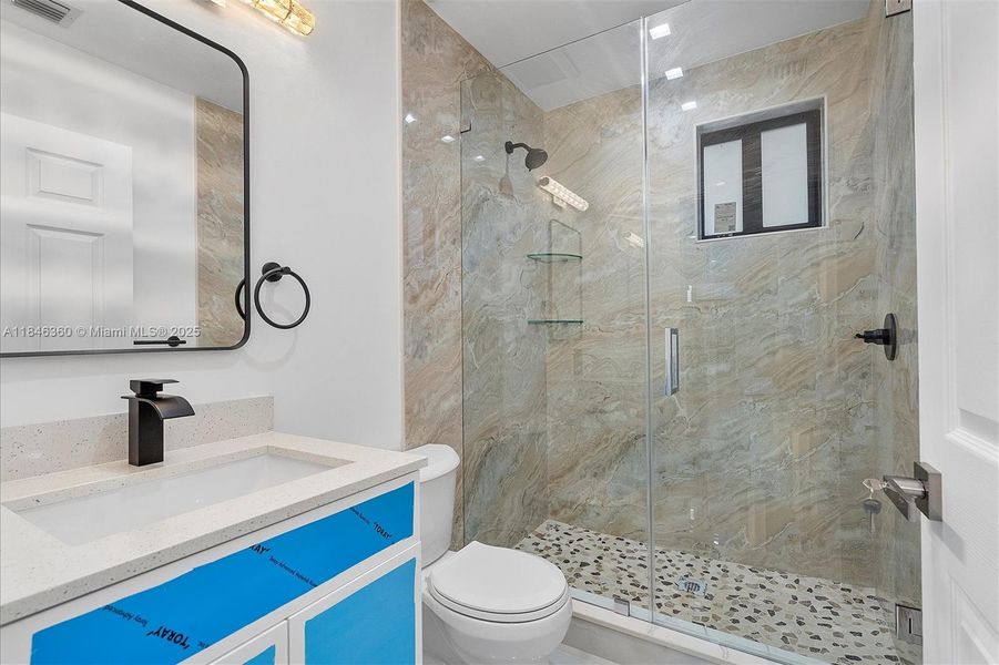 Furnished interior view inside a new home in , Hialeah (Image 2).