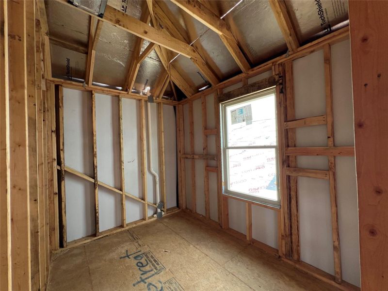 Spacious, unfurnished interior of a new home in Rolling Glen, Hutto (Image 27). Spacious, unfurnished interior of a new home in Rolling Glen, Hutto (Image 27).
