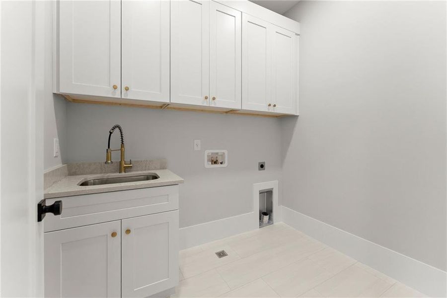 Furnished interior view inside a new home in , Cumming (Image 40).