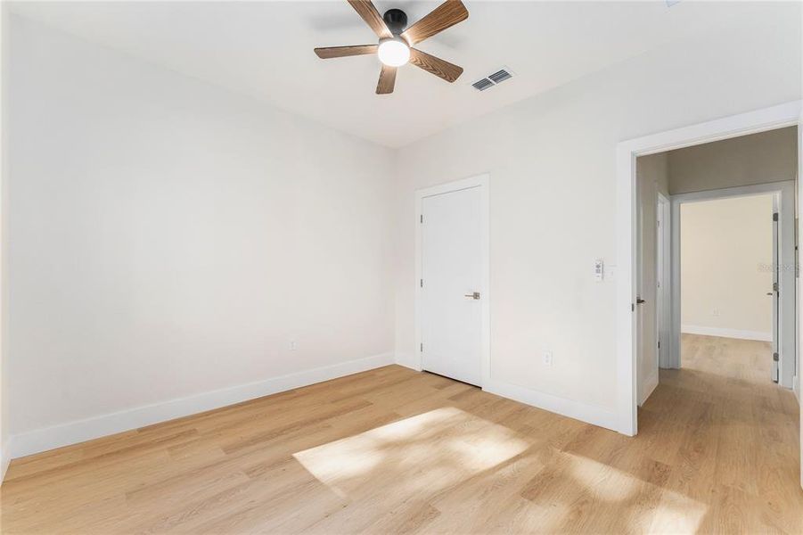 Spacious, unfurnished interior of a new home in , Gainesville (Image 26). Spacious, unfurnished interior of a new home in , Gainesville (Image 26).