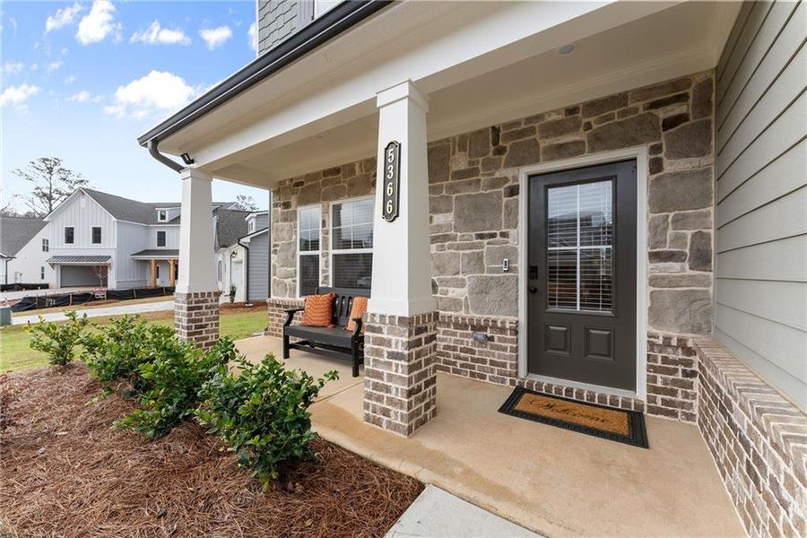 Exterior details and patio area of a home in , Gainesville (Image 27).