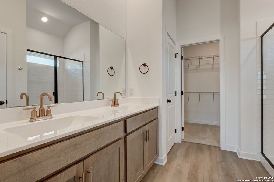 Furnished interior view inside a new home in Arcadia Ridge, San Antonio (Image 10).