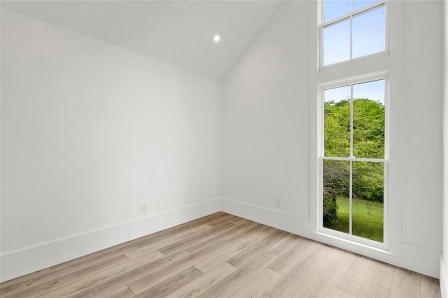 Spacious, unfurnished interior of a new home in , Atlanta (Image 53).