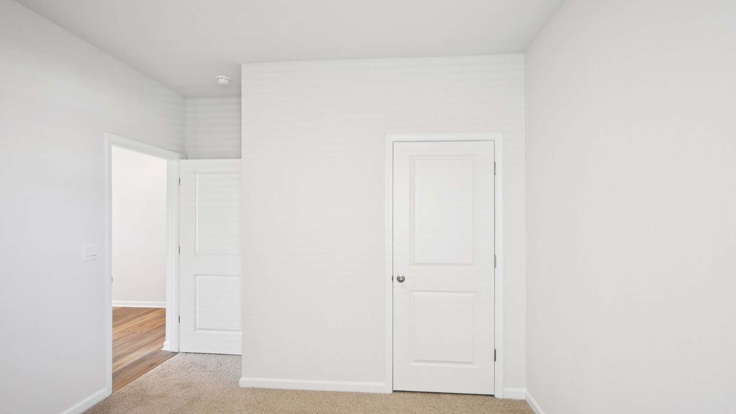 Spacious, unfurnished interior of a new home in Granite Falls, Lancaster (Image 16). Spacious, unfurnished interior of a new home in Granite Falls, Lancaster (Image 16).