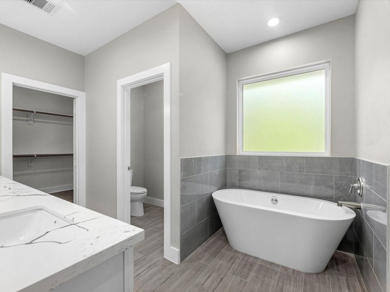 Furnished interior view inside a new home in , Houston (Image 14).