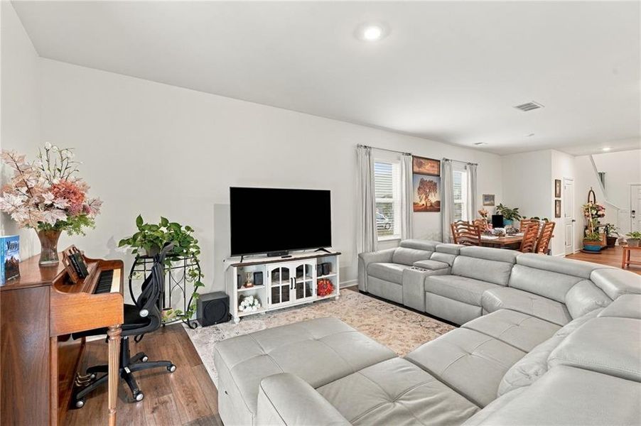 Furnished interior view inside a new home in Heritage Point, Hampton (Image 8).