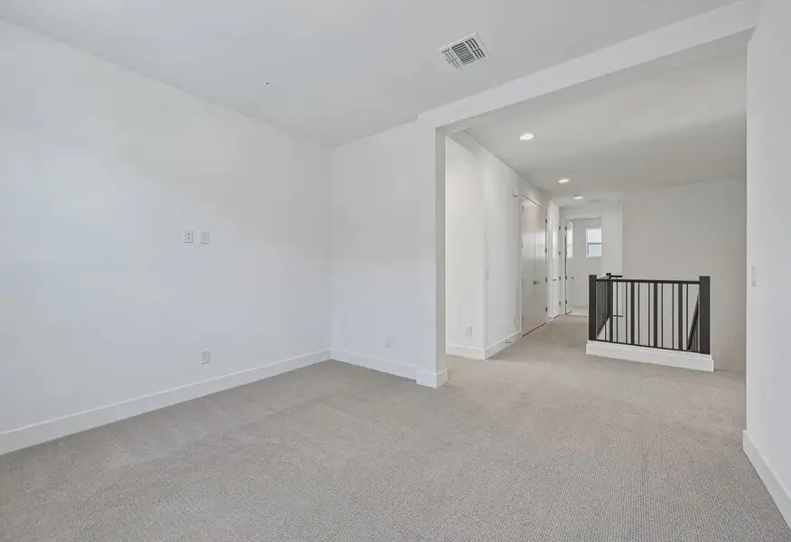 Loft - 10 of 15