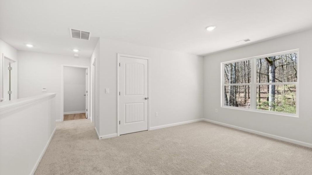 Spacious, unfurnished interior of a new home in Liberty Crossing, Braselton (Image 13).