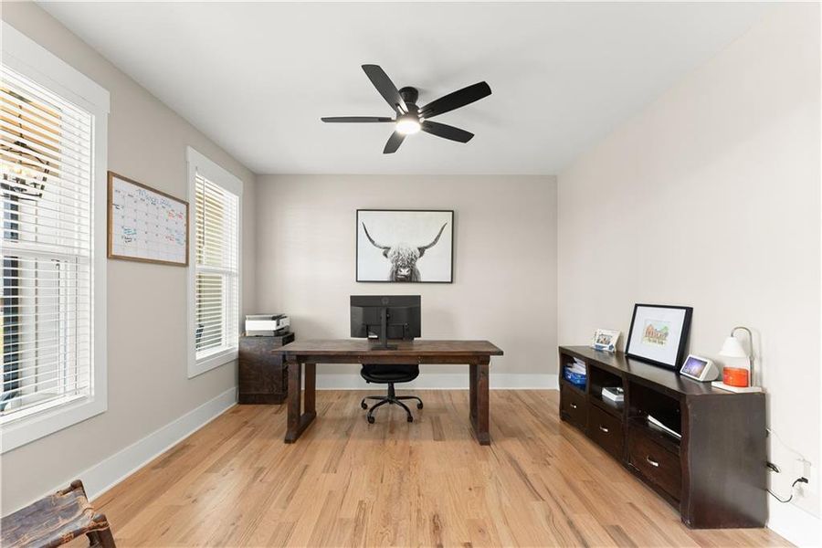 Furnished interior view inside a new home in , Jefferson (Image 12).