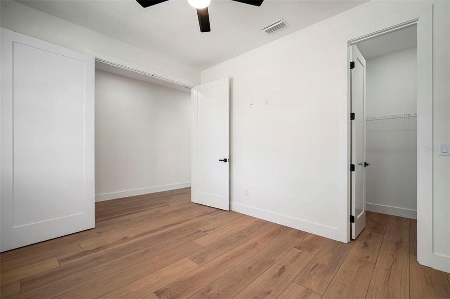 Spacious, unfurnished interior of a new home in , Apollo Beach (Image 35).