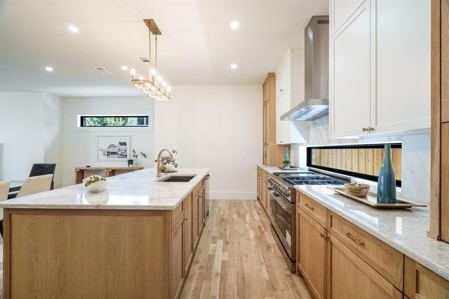 Furnished interior view inside a new home in , Dallas (Image 10).