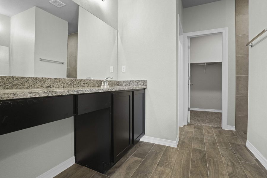 Representative furnished interior of a home built from the Red Yucca by View Homes in Campo Del Sol, El Paso (Image 14). Representative furnished interior of a home built from the Red Yucca by View Homes in Campo Del Sol, El Paso (Image 14).