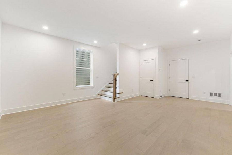 Image 47 of a home in Parkside Roswell.