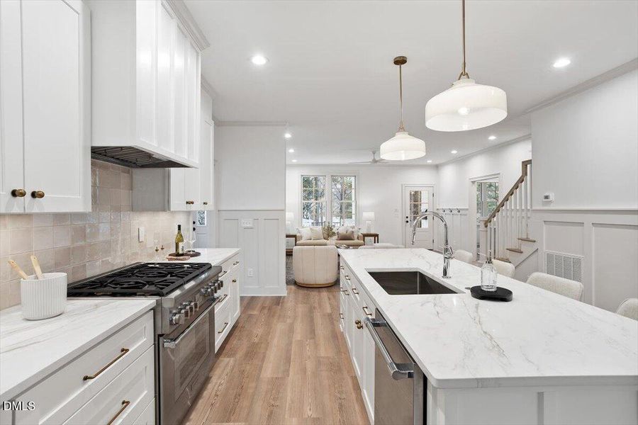 08-203 Baggett Ave [2706210]_13