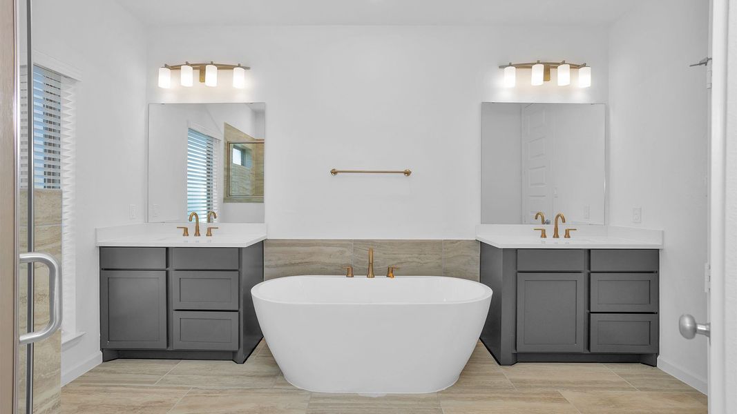 Furnished interior view inside a new home in Stonecreek Estates 50', Richmond (Image 5).