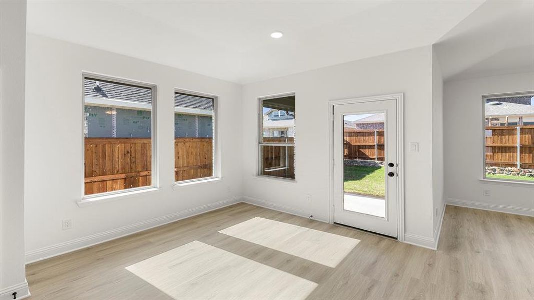 11. 2419 Liberty - Dining