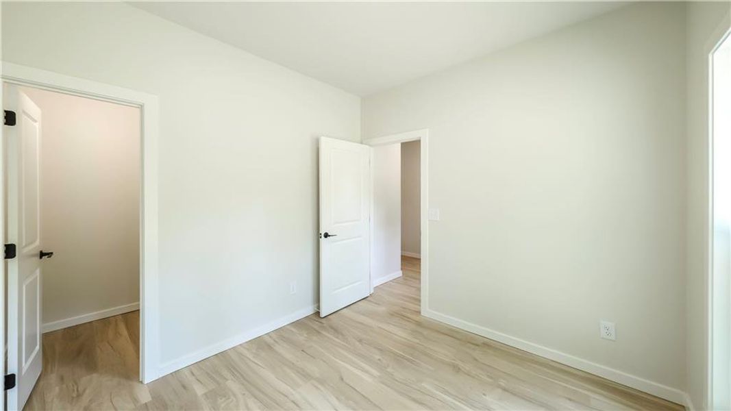 Spacious, unfurnished interior of a new home in , Carrollton (Image 26).
