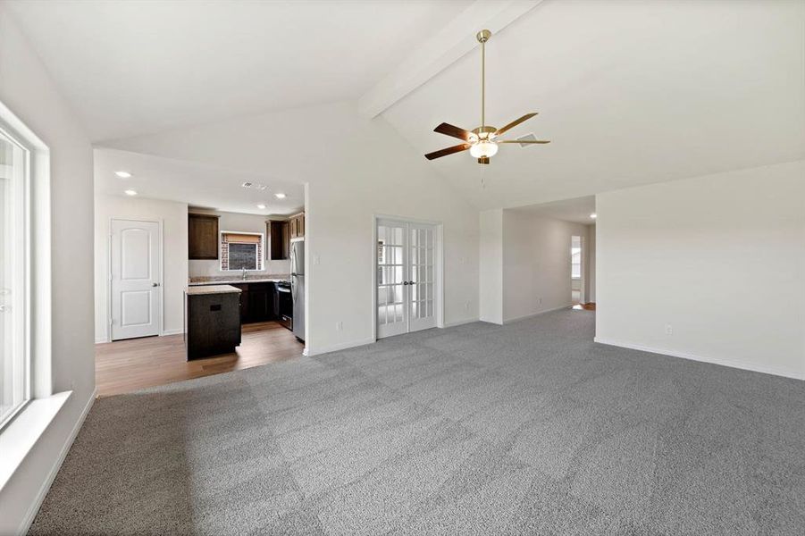Spacious, unfurnished interior of a new home in Cresson Estates, Cresson (Image 5).