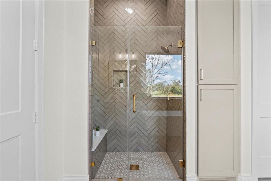 Furnished interior view inside a new home in , Angleton (Image 16).