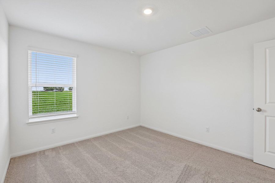 Spacious, unfurnished interior of a new home in , Elgin (Image 17).