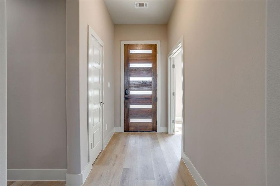 Spacious, unfurnished interior of a new home in , Mansfield (Image 29). Spacious, unfurnished interior of a new home in , Mansfield (Image 29).
