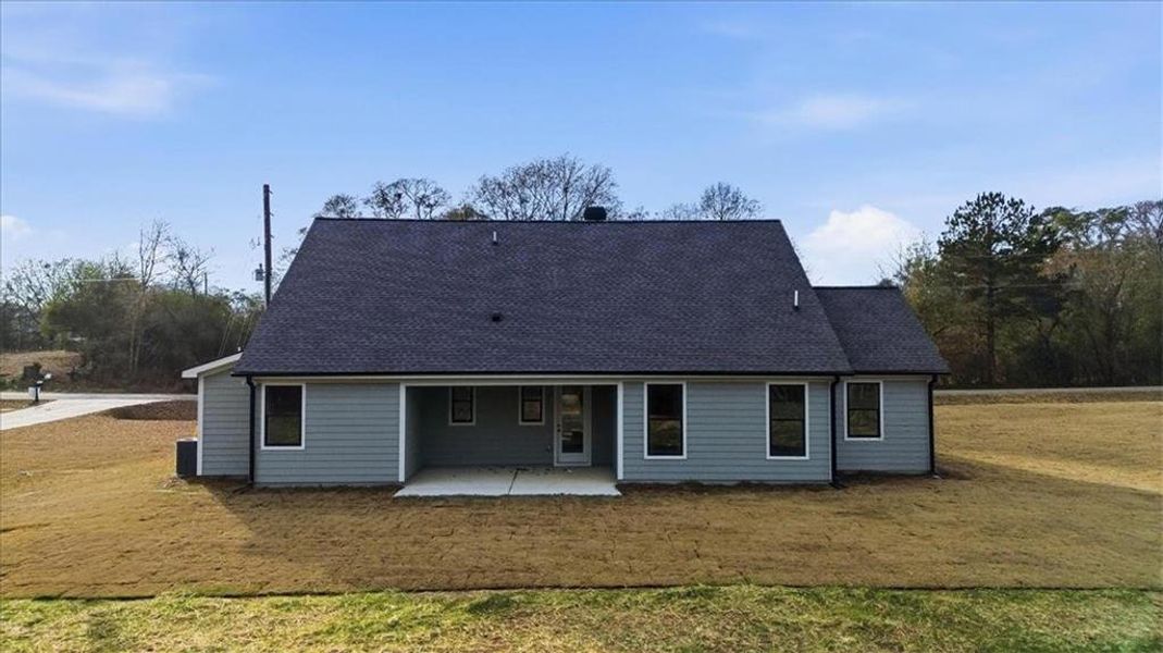 Exterior details and patio area of a home in , Statham (Image 39).